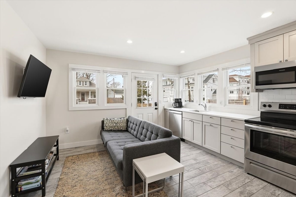 20 Nye Road Falmouth, MA 02540 - Photo 13 of 42