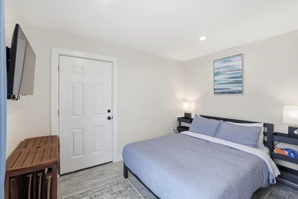 $1,995,000 | 20 Nye Road, Falmouth, MA 02540