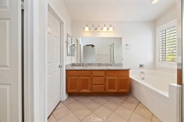 $799,000 | 1236 Emeraldport Street, Corona, CA 92881