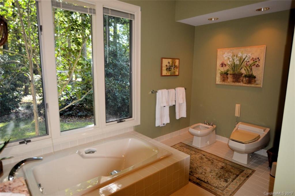 184 Fox Trail, Unit 2 Tryon, NC 28782 - Photo 14 of 23 Gallery Image 14