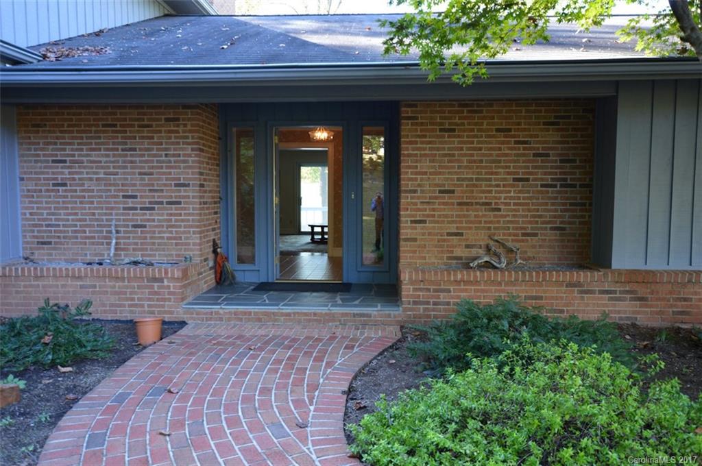 184 Fox Trail, Unit 2 Tryon, NC 28782 - Photo 3 of 23 Gallery Image 3