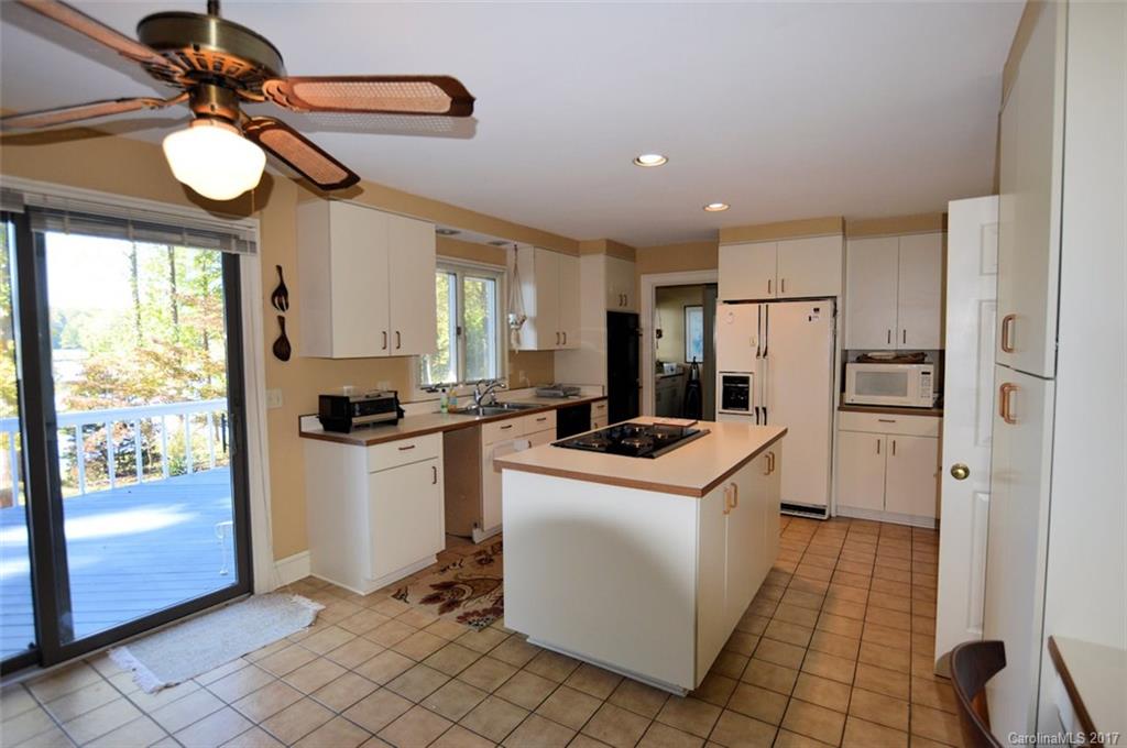184 Fox Trail, Unit 2 Tryon, NC 28782 - Photo 5 of 23 Gallery Image 5