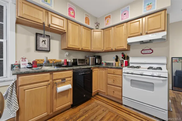 $450,000 | 492 Liberty Street, Newburgh, NY 12550