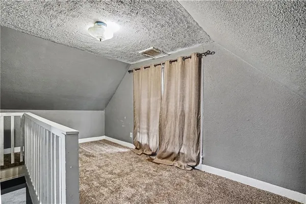 $51,800 | 205 East 2nd Street, Winston, MO 64689