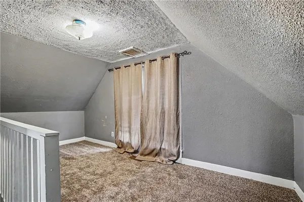 $51,800 | 205 East 2nd Street, Winston, MO 64689