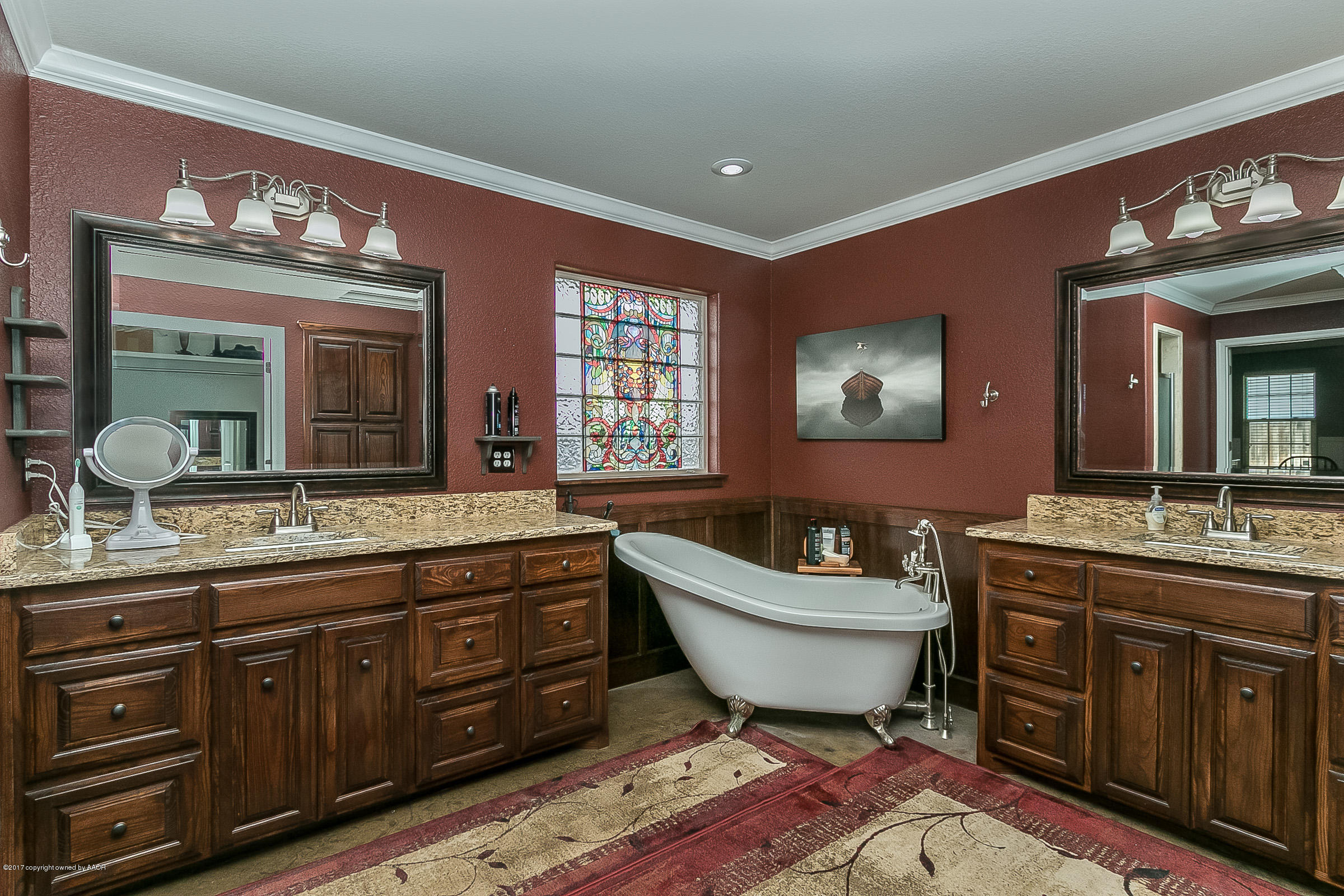 18100 Morning Star Road Amarillo, TX 79124 - Photo 19 of 33 016_Master Bathroom