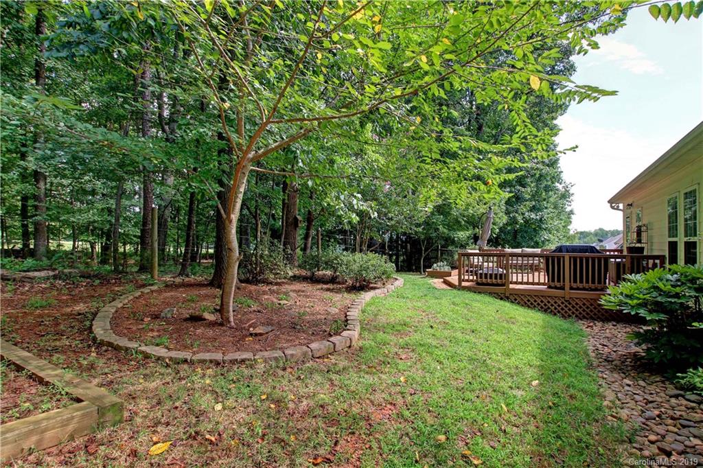 246 Mott Road Mooresville, NC 28115 - Photo 4 of 31 Gallery Image 4