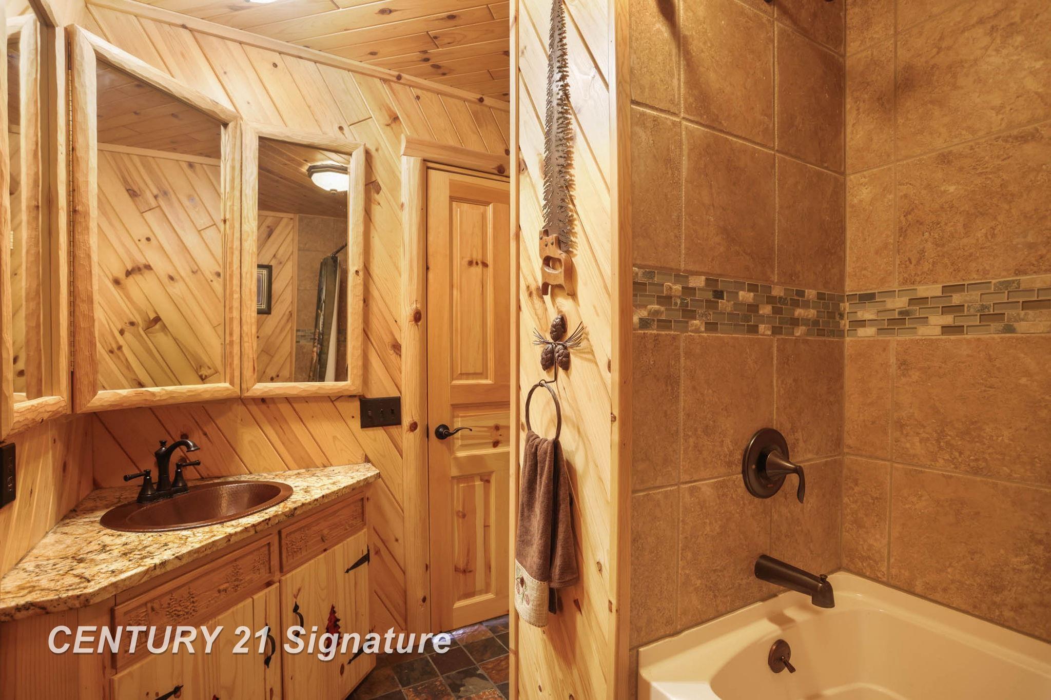 4285 North Iva Road Hemlock, MI 48626 - Photo 37 of 99