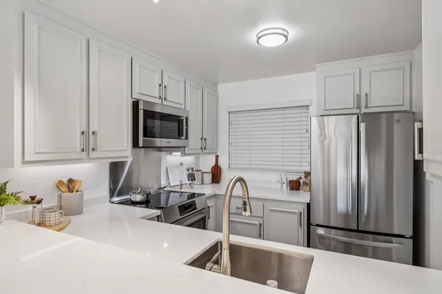 $615,000 | 620 VÃa Casitas, Greenbrae, CA 94904