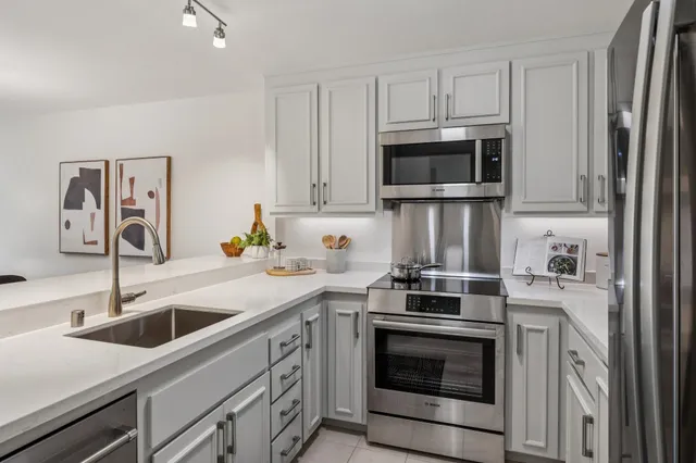 $615,000 | 620 VÃa Casitas, Greenbrae, CA 94904