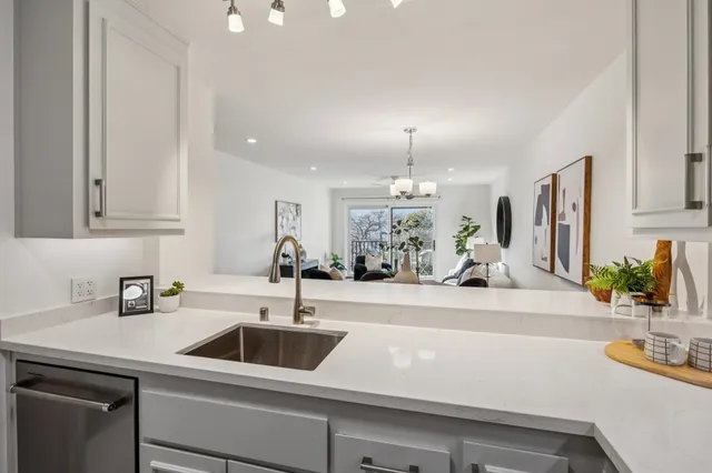 $615,000 | 620 VÃa Casitas, Greenbrae, CA 94904