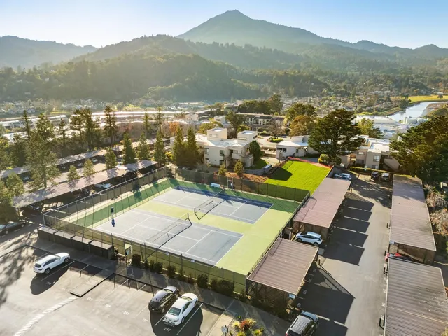 $615,000 | 620 VÃa Casitas, Greenbrae, CA 94904