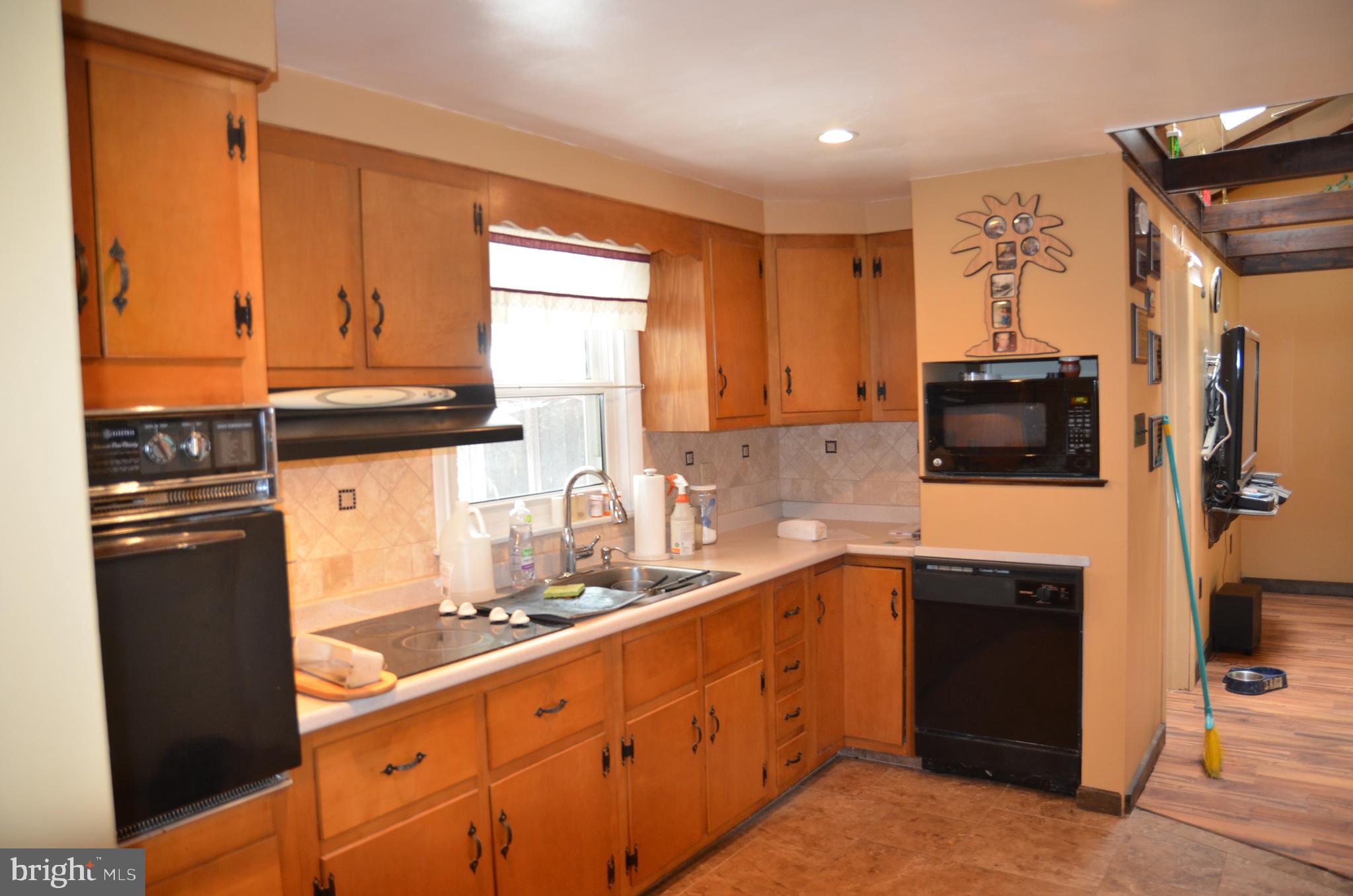 153 Ruth Avenue Horsham, PA 19044 - Photo 15 of 30 Gallery Image 15