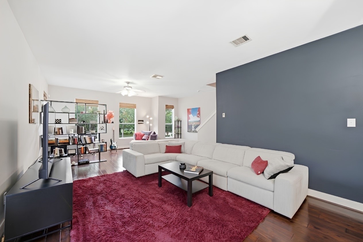 1716 Elgin Street Houston, TX 77004 - Photo 2 of 35