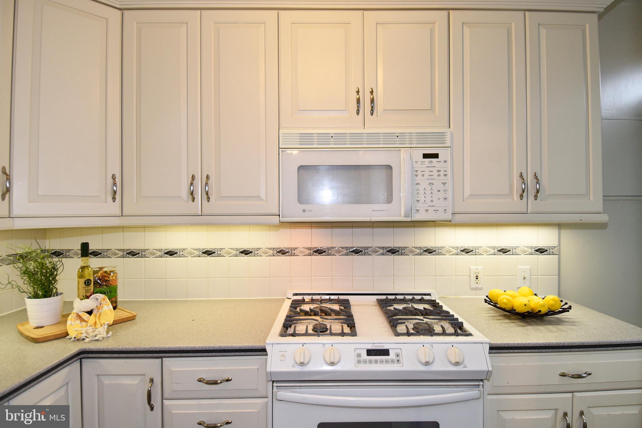 2009 Belmont Road Northwest, Unit 204 Washington, DC 20009 - Photo 6 of 18 Gallery Image 6