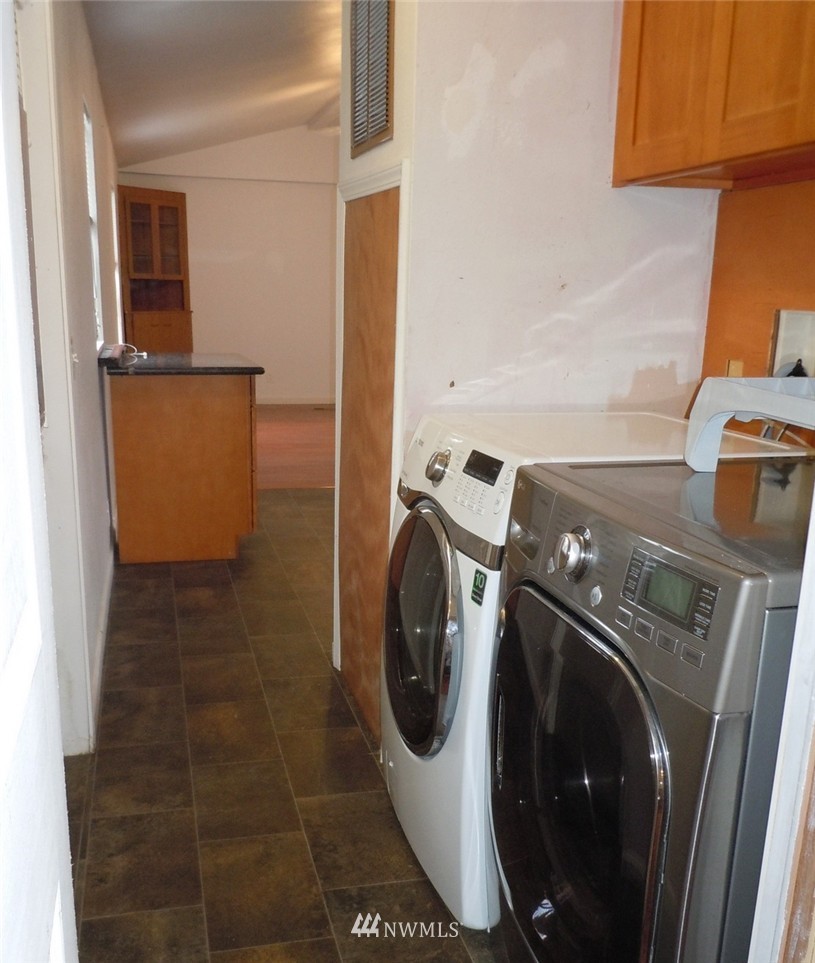 15800 Scandia Road Northwest, Unit 21 Poulsbo, WA 98370 - Photo 11 of 13