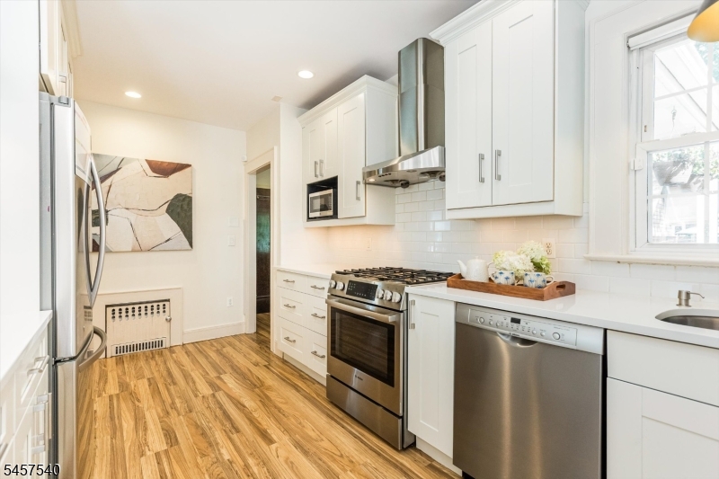 10 Colgate Road Maplewood, NJ 07040 - Photo 23 of 41 Gallery Image 23