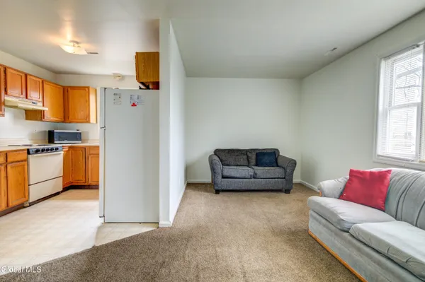 $209,000 | 106 Frank Street, Schenectady, NY 12304