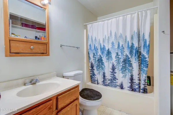 $209,000 | 106 Frank Street, Schenectady, NY 12304