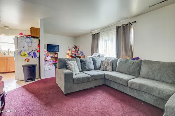 $209,000 | 106 Frank Street, Schenectady, NY 12304