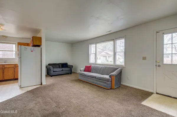 $209,000 | 106 Frank Street, Schenectady, NY 12304