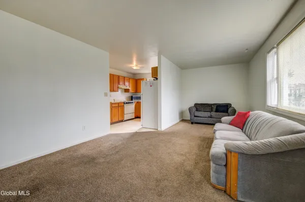 $209,000 | 106 Frank Street, Schenectady, NY 12304