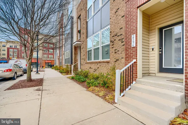 $3,350 | 2596 Neabsco Common Place, Woodbridge, VA 22191