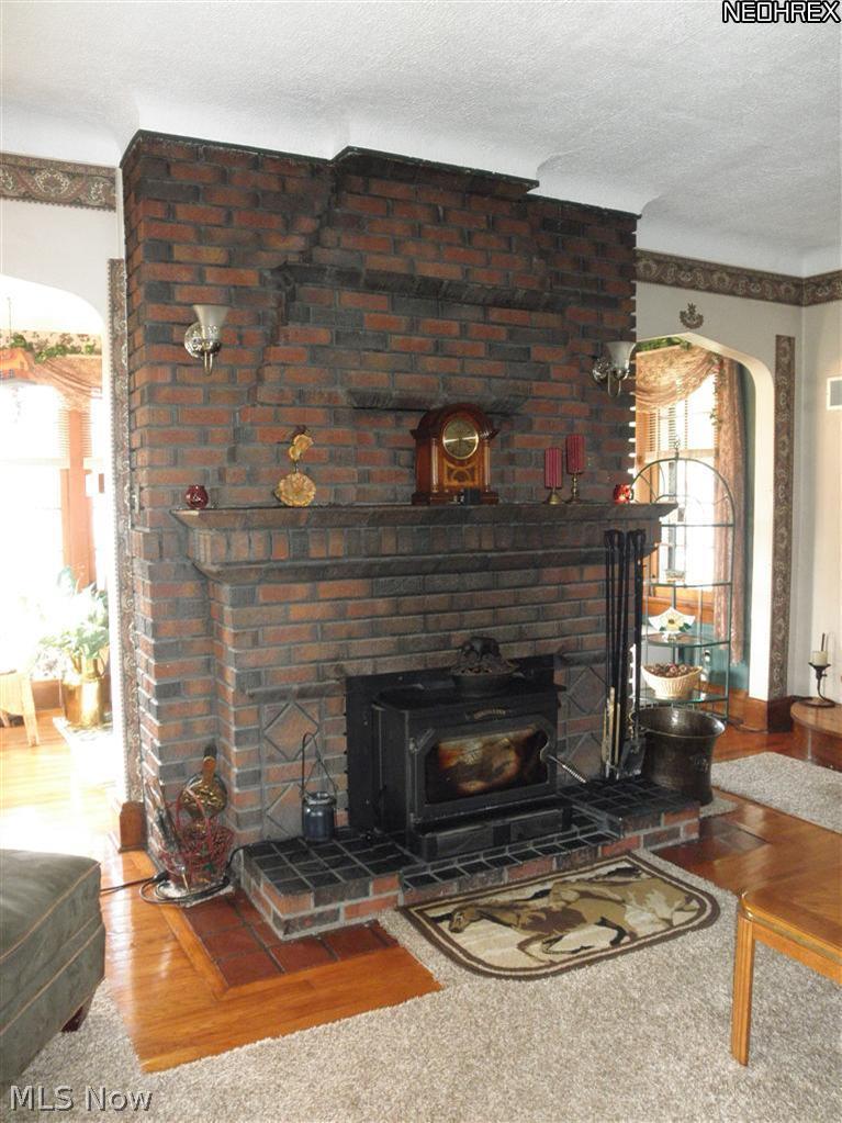 6163 Turney Road Cleveland, OH 44125 - Photo 6 of 25 Gallery Image 6