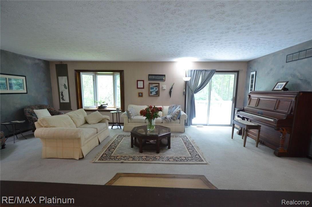 4726 East Clyde Road Howell, MI 48855 - Photo 10 of 35 4726 East Clyde Rd. Interior 36_preview
