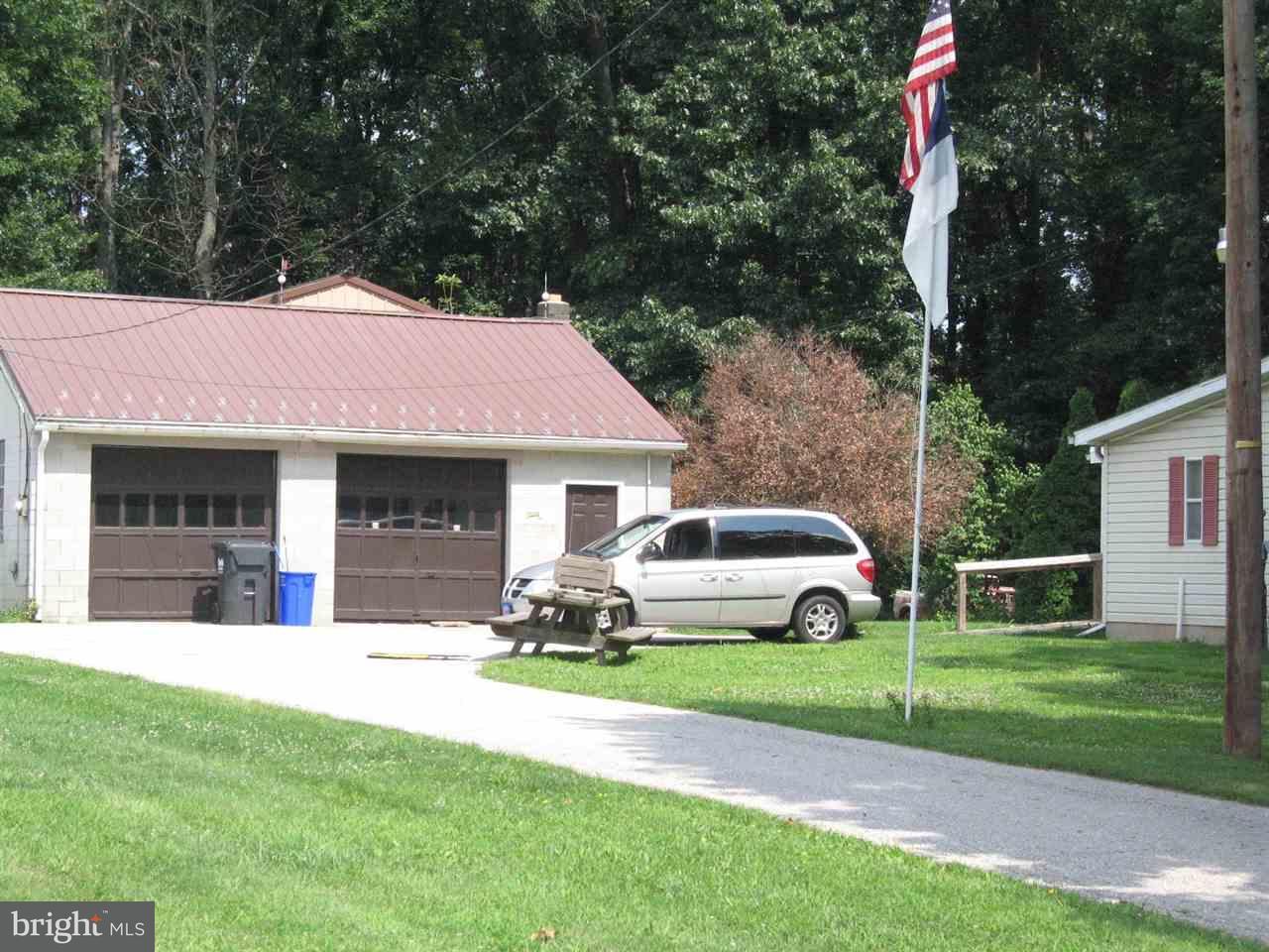 3786 Brownton Road Felton, PA 17322 - Photo 4 of 31
