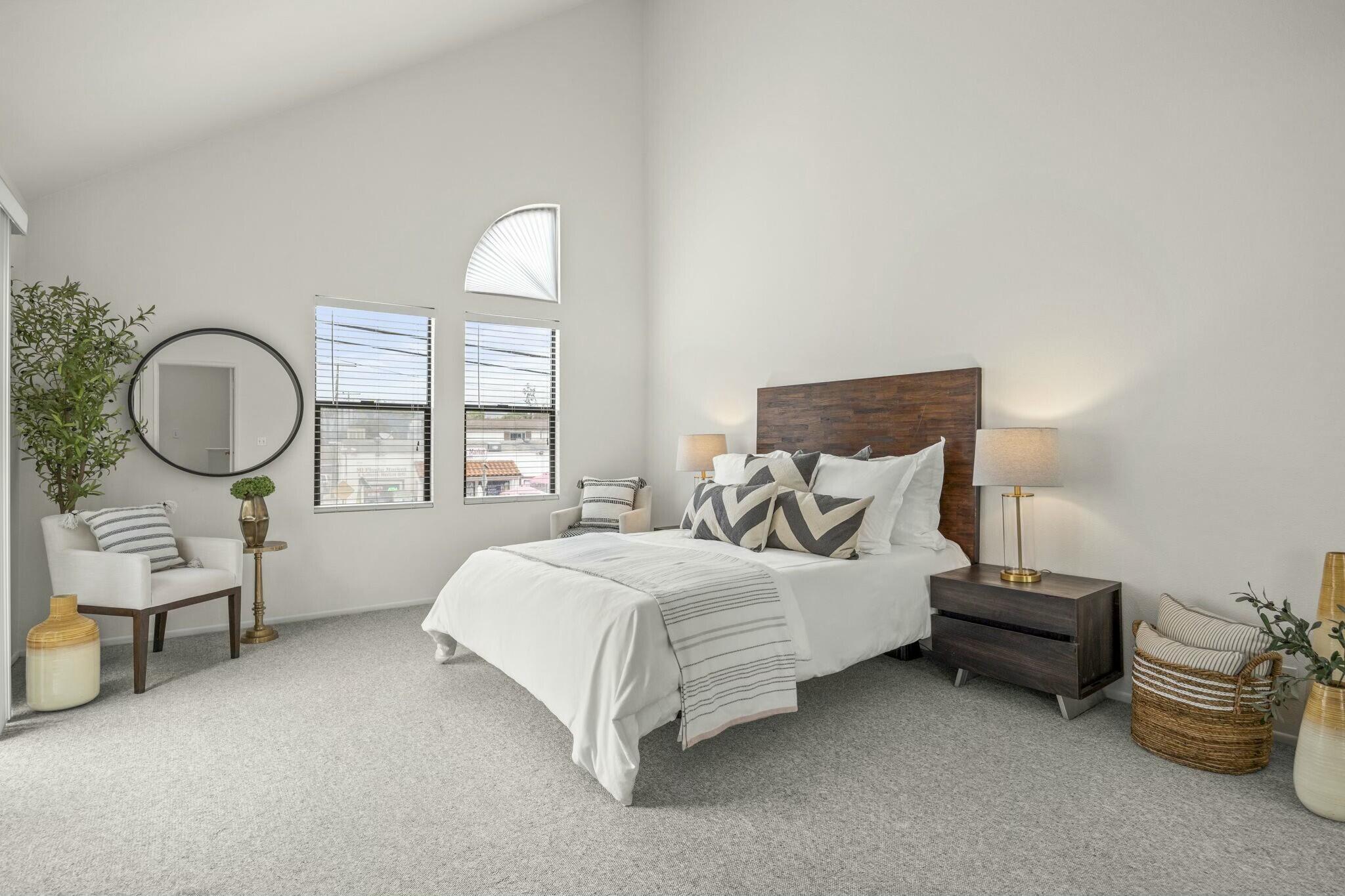 4515 Carpinteria Avenue, Unit C Carpinteria, CA 93013 - Photo 18 of 31 Primary Bedroom