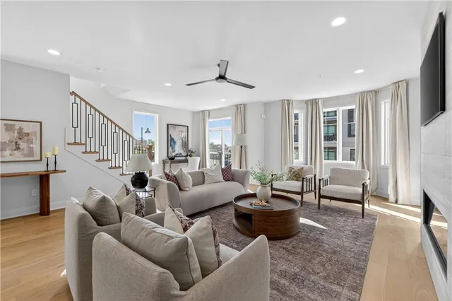 $5,295 | 2106 West 86th Street, Leawood, KS 66206