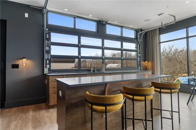 $5,295 | 2106 West 86th Street, Leawood, KS 66206