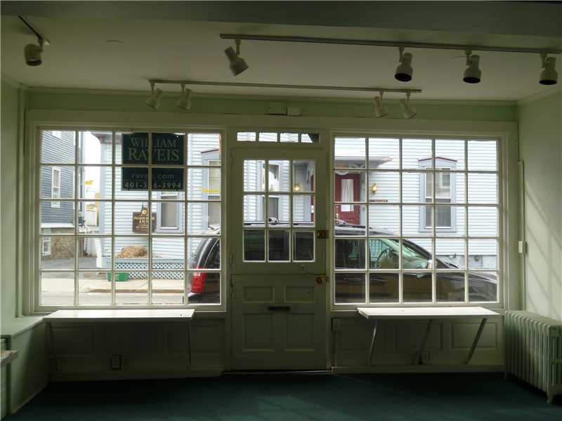 126 Spring Street Newport, RI 02840 - Photo 4 of 5 Interior Space/Layout.