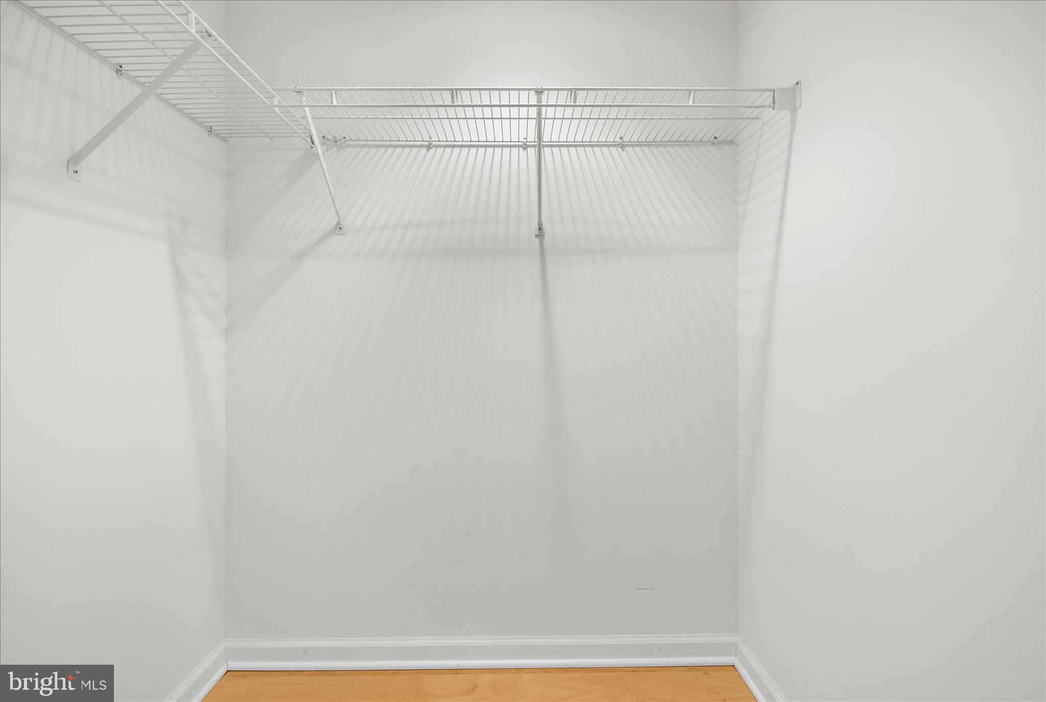 930 Astern Way, Unit 512 Annapolis, MD 21401 - Photo 26 of 58 a view of a small room