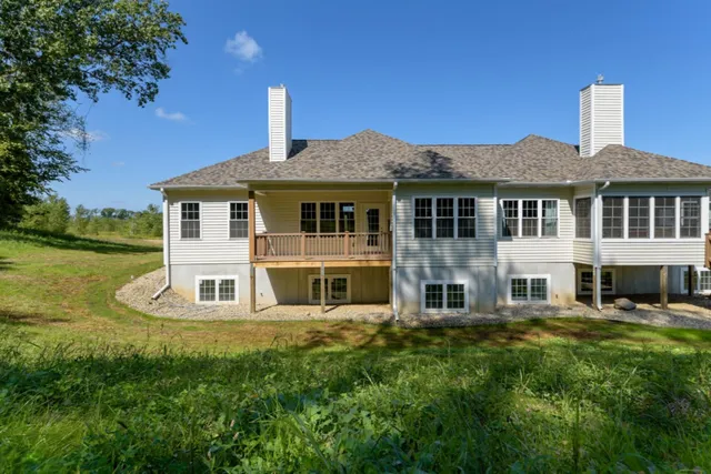 $399,900 | 303 Waldon Drive, Battle Creek, MI 49015