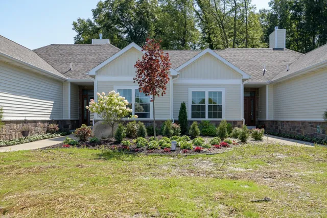 $399,900 | 303 Waldon Drive, Battle Creek, MI 49015