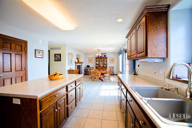 21614 Antwerp Road Woodburn, IN 46797 - Photo 9 of 26