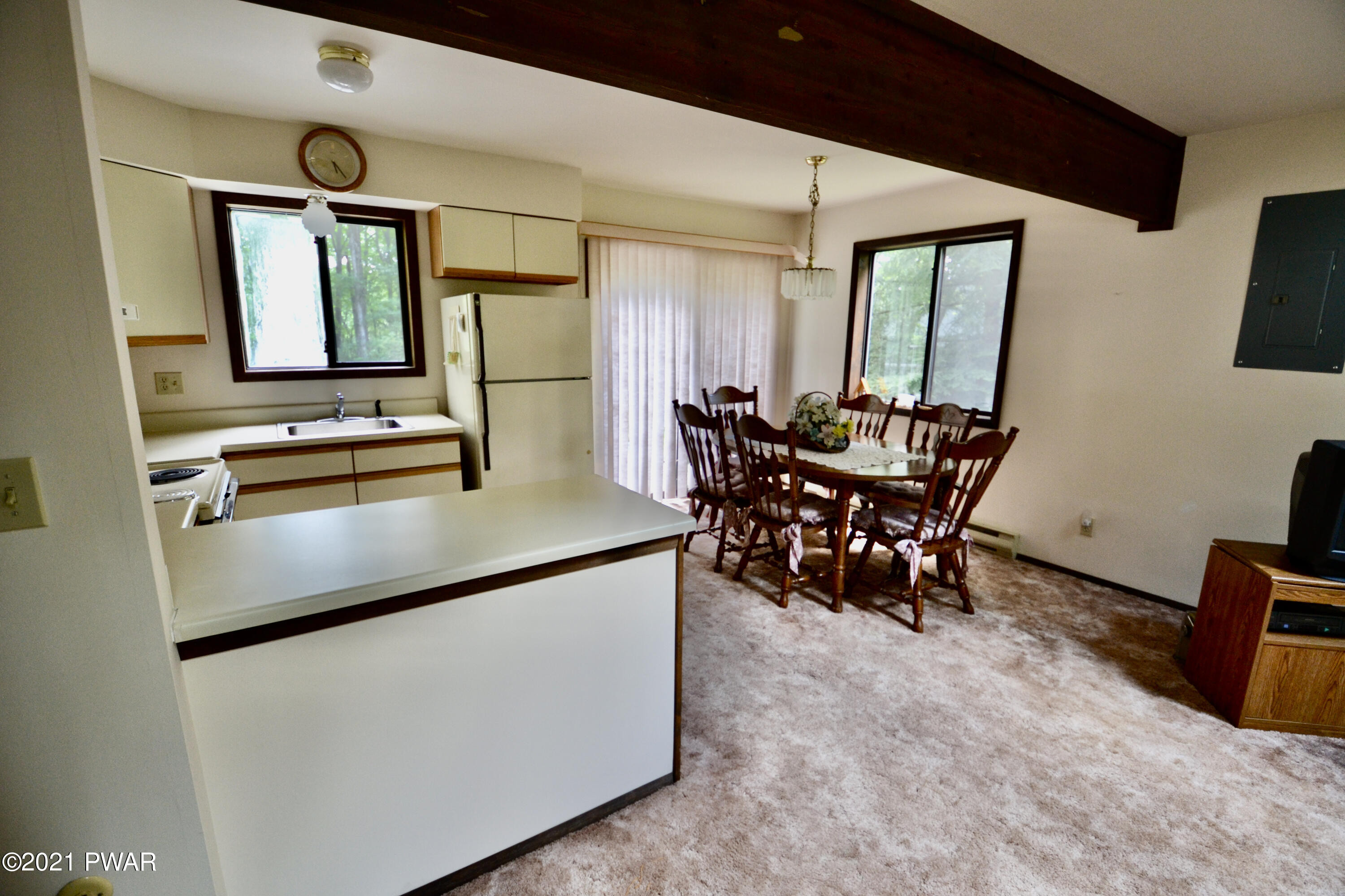 120 Hay Road Milford, PA 18337 - Photo 5 of 20 DSC_0562