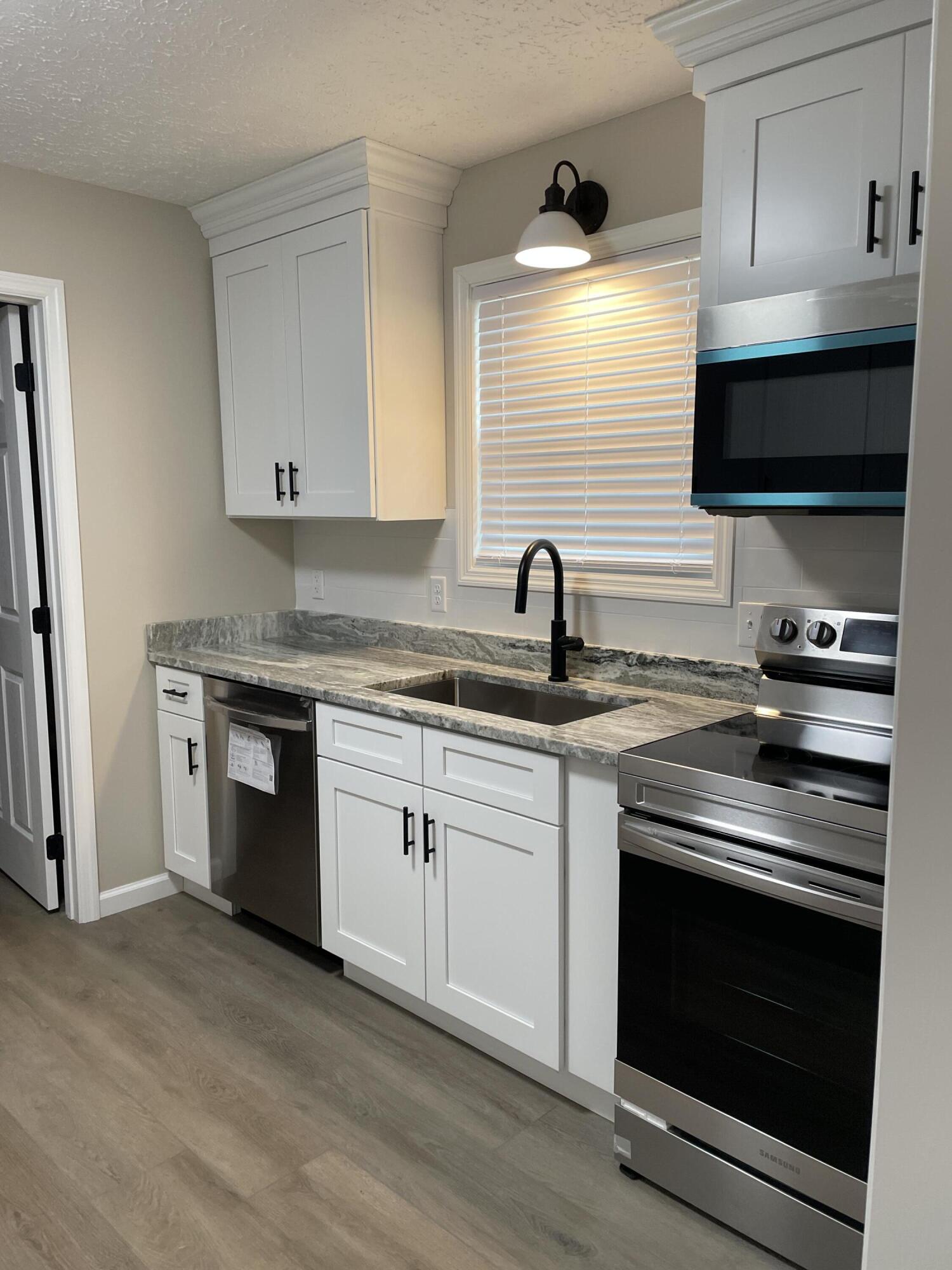 125 Norwood Road Pikeville, TN 37367 - Photo 11 of 40 IMG_7722