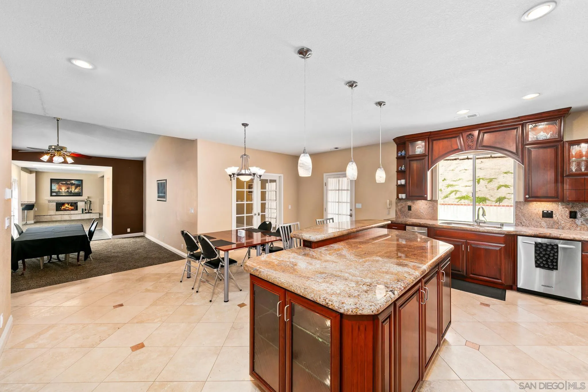 2389 Victoria Circle Alpine, CA 91901 - Photo 11 of 50