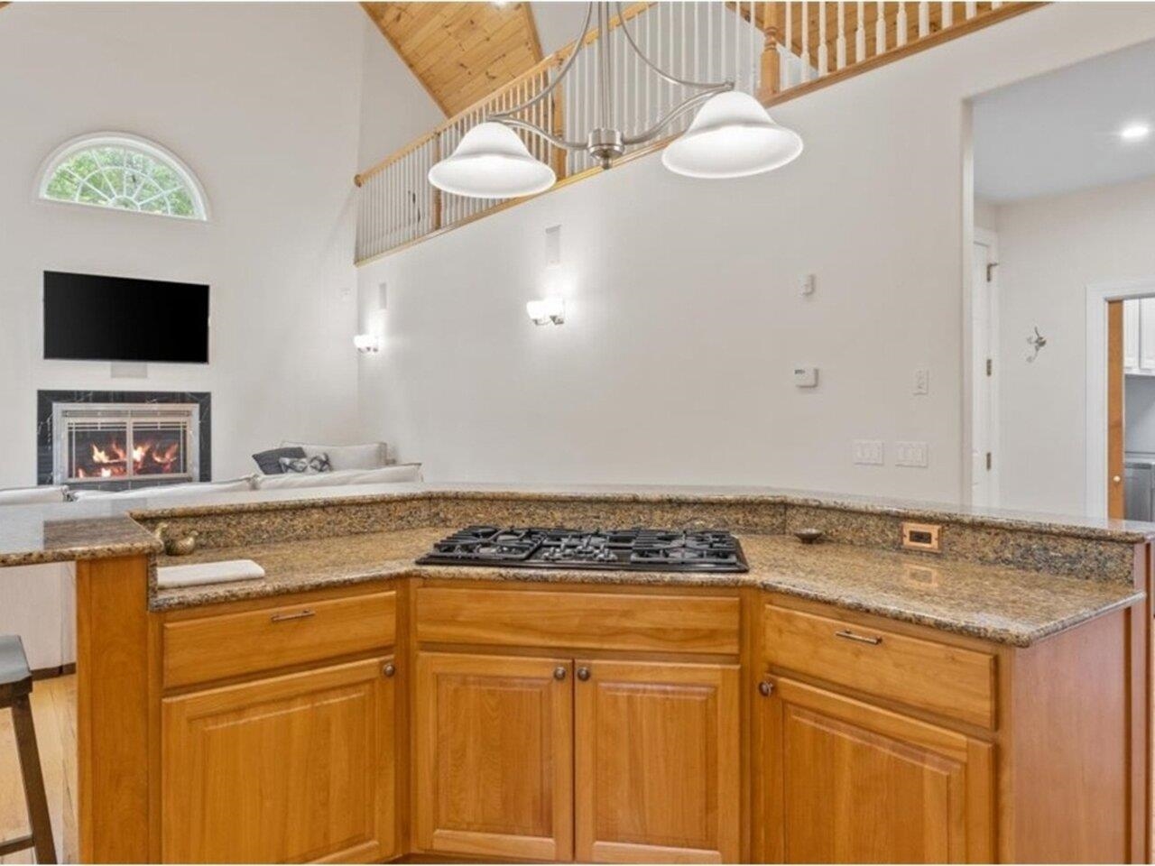 4357 Oak Hill Road Williston, VT 05495 - Photo 14 of 40