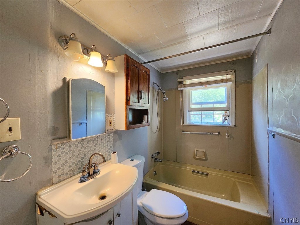 411 Mayberry Road Rome, NY 13440 - Photo 7 of 19