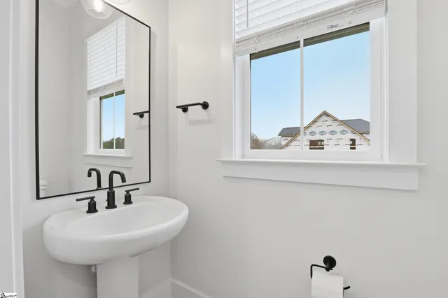 $525,000 | 100 Benjamin Boulevard, Pendleton, SC 29670