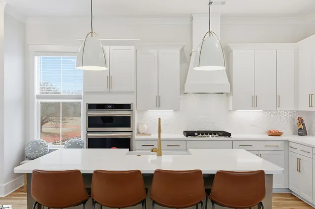 $500,000 | 100 Benjamin Boulevard, Pendleton, SC 29670