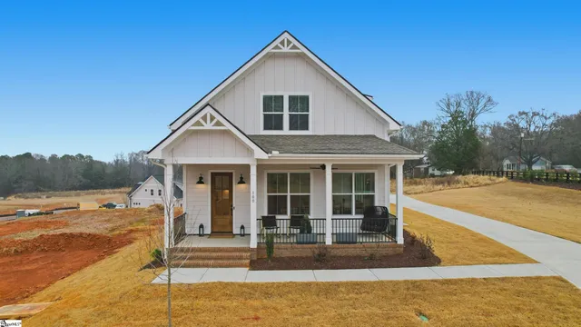 $500,000 | 100 Benjamin Boulevard, Pendleton, SC 29670