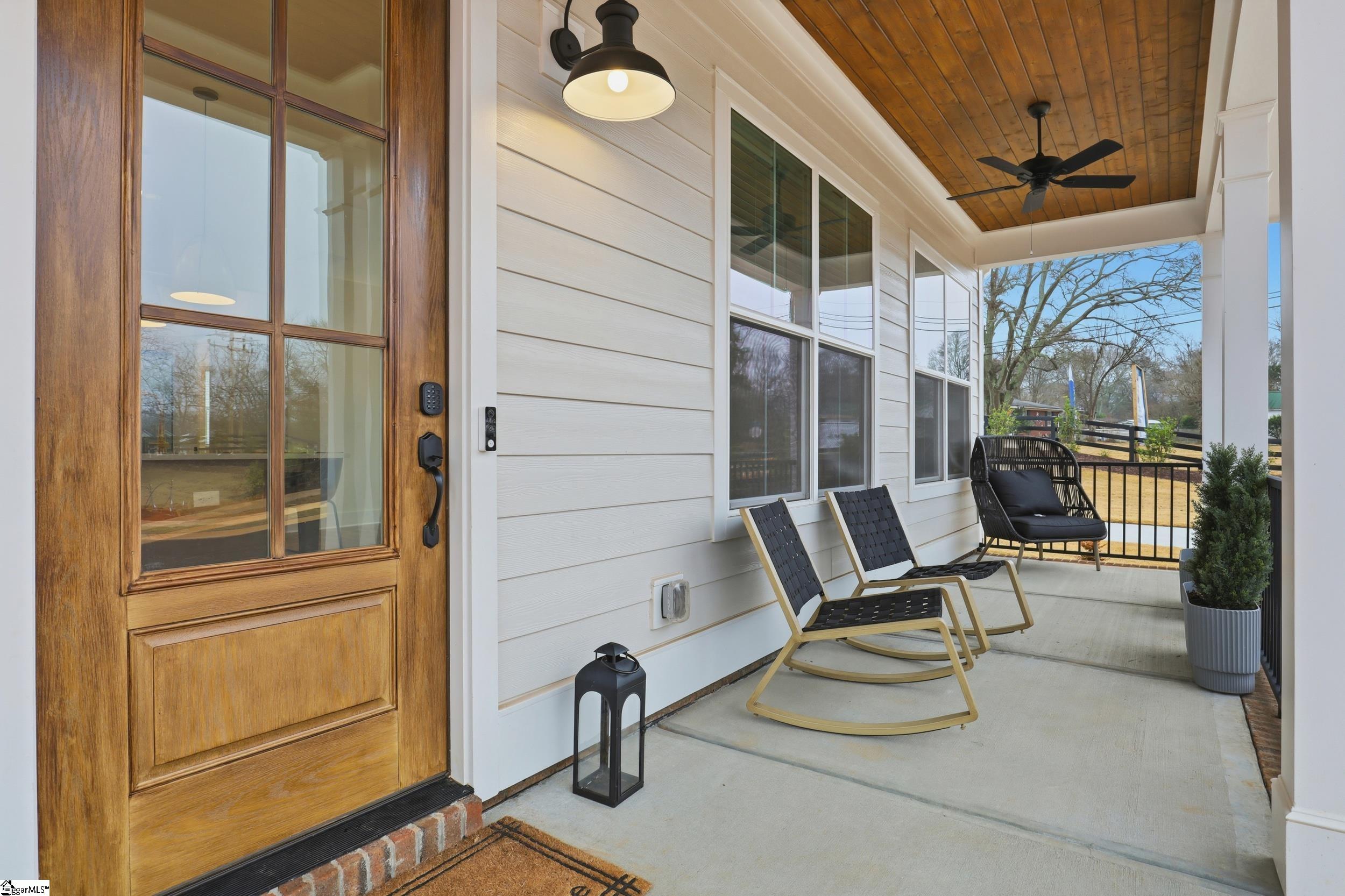 100 Benjamin Boulevard Pendleton, SC 29670 - Photo 4 of 50