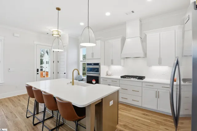 $525,000 | 100 Benjamin Boulevard, Pendleton, SC 29670