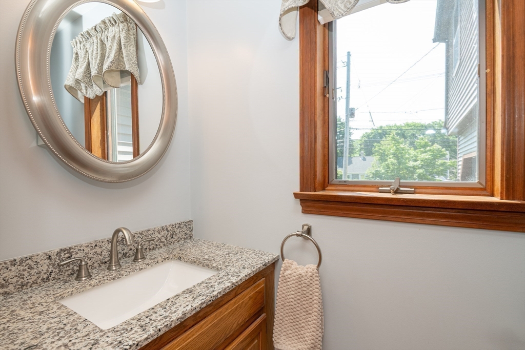 217 Maple Street Danvers, MA 01923 - Photo 15 of 42