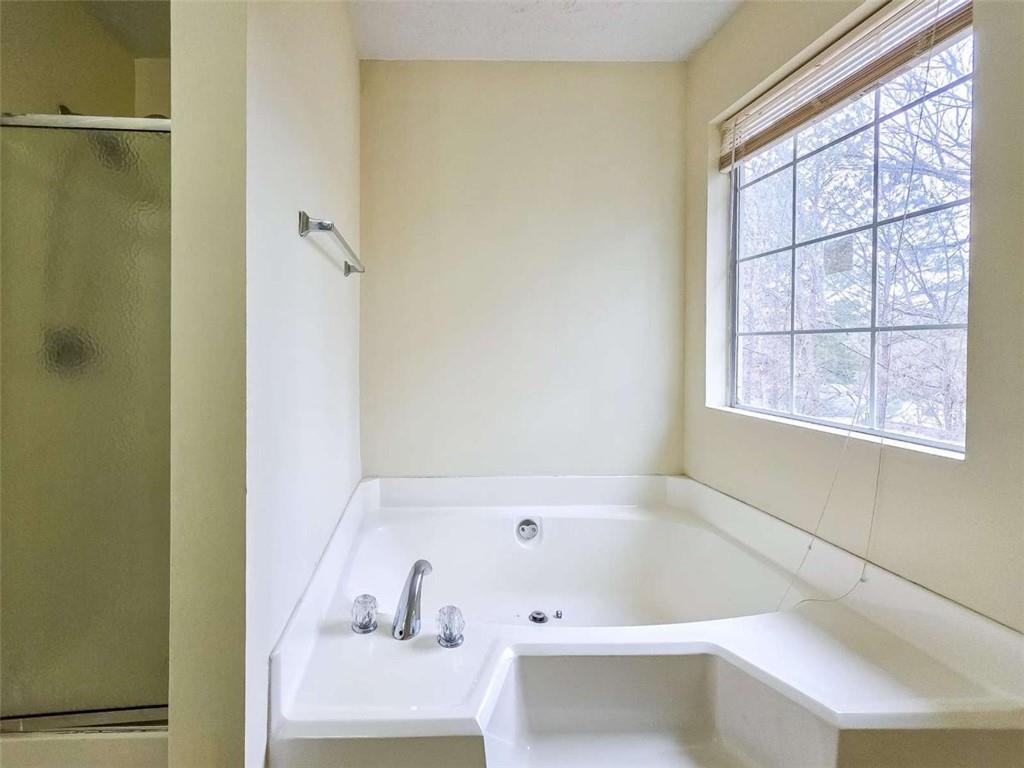 2276 Ramblewood Circle Decatur, GA 30035 - Photo 25 of 34